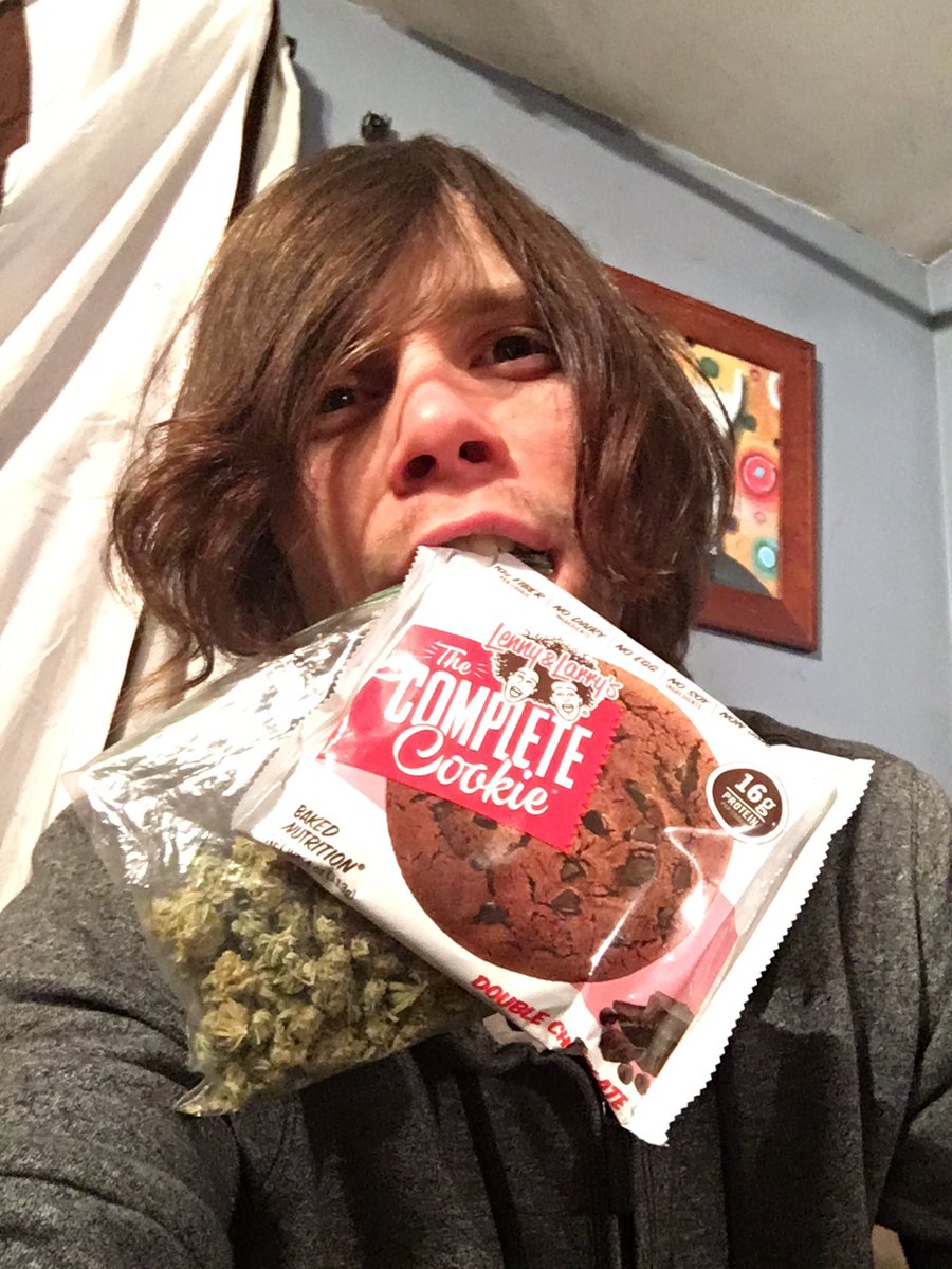 samurai_spawn's tweet image. Yall git the munchies often? I do, Get all the flavor with in these NON GMO BAKED NUTRITION SNACK.... GET SUM lennylarry.com/a/123887