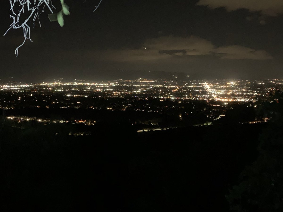 GasStationTuna's tweet photo. #Nightcaching https://t.co/mWbXzcmG7k