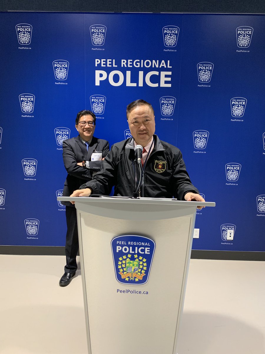 CarsonHoCanada's tweet photo. Peel Police Chief For A Day. I like this program so much. An effective way to understand how the police is operating daily. Also a way to link the police to the community. https://t.co/MbmRmHdHzg