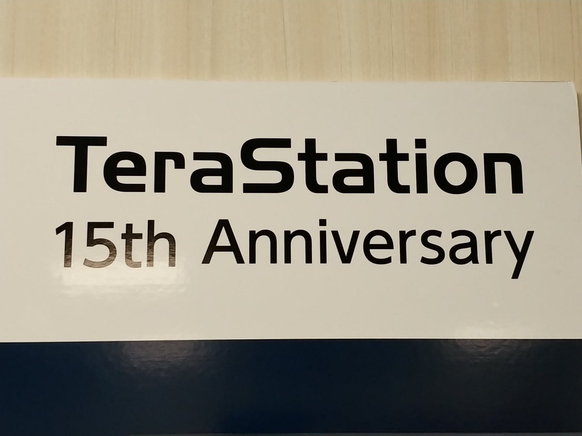 Shingi's tweet photo. ぎょ!! ぎょええええ……バッファロー TeraStation(金庫テラステ)から15年……🤔🤔🤔🤔🤔 https://t.co/7zYLO0iAj5 
そしてMacBook Air初代から11年、ソニーα7から5年……。キングクリムゾンのスタンド攻撃が…… #インターネット老人会 #バッファロー #BUFFERLO #TeraStation https://t.co/p5ePnjwj2E