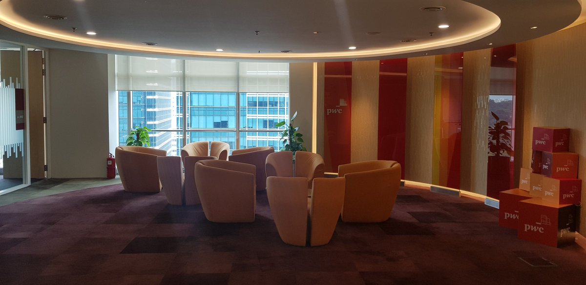 Sri_Nair1's tweet photo. Nice to see people in the @PwC_Malaysia office walking with a spring in their steps this morning. Must be cos its #flexFriday time again :) Business centre and work areas all quiet now. Hope you have an enjoyable and restful Friday afternoon after a hectic couple of months! https://t.co/tRuG0FCLsE