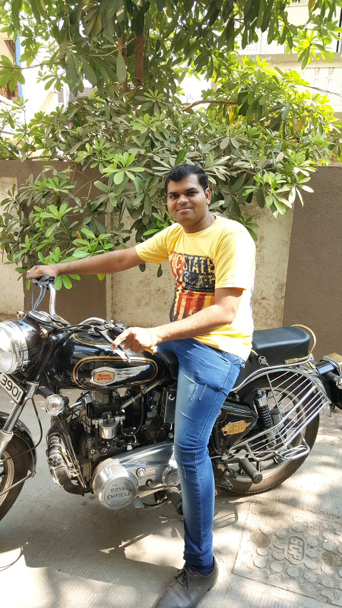 prashpatel_'s tweet photo. @ADATATechnology Here Is My "Adventurous Outdoor" Pic
#DriveforAdventure #ADATA
tag
@acidkidrock @chilled_Sup @Star_roseR @Sagar1raut @angeleyess4uin https://t.co/cYTPVe8P9F