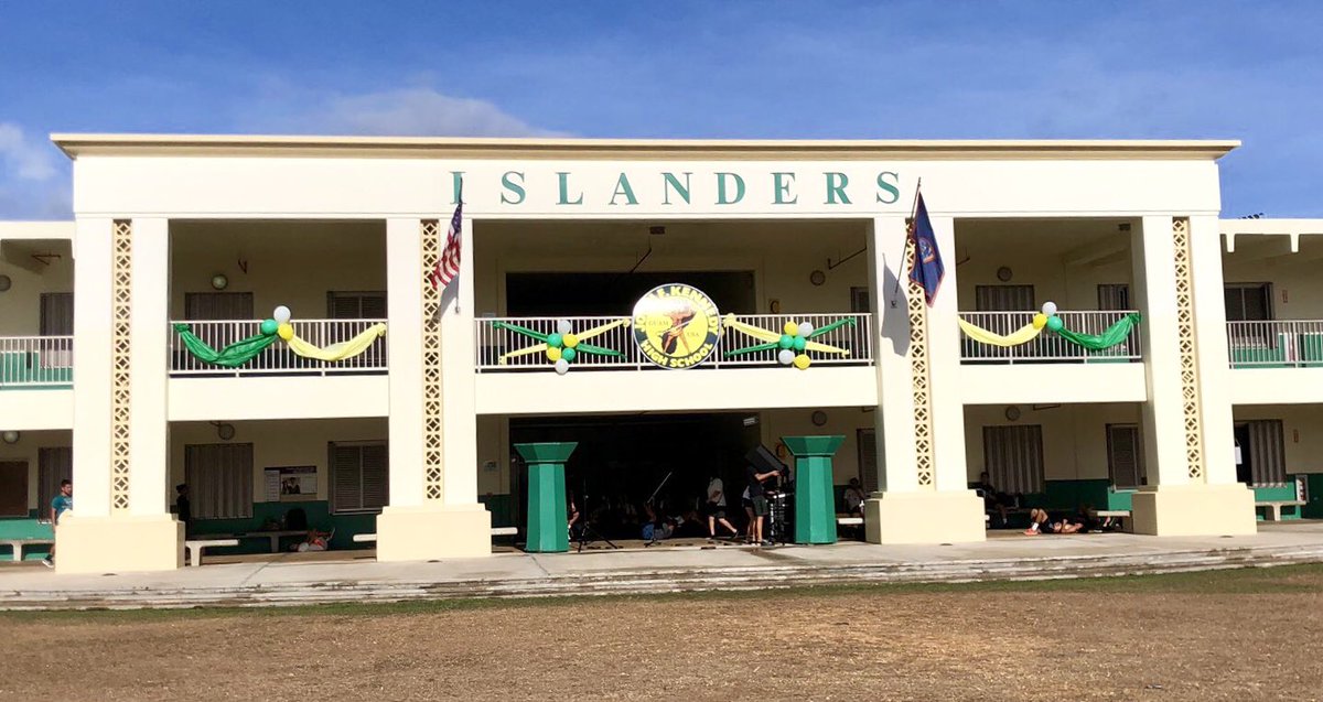 jfernand19's tweet photo. Thanks for inviting me today to Kennedy Day at JFKHS. Ask not what your island can do for you, ask what you can do for your island! 💚💛 https://t.co/qWkC1kRRsP