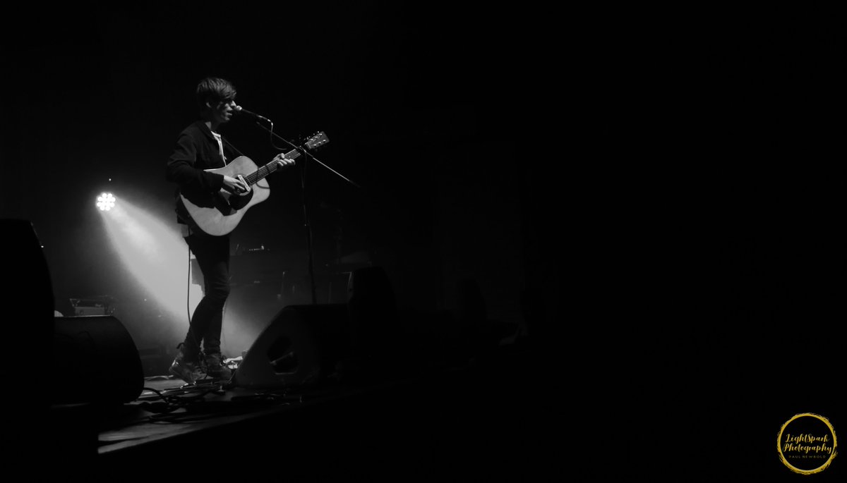 paulnewbold10's tweet photo. The world's a stage || @JoeDolman96 live at The Leamington Assembly https://t.co/JV8xjg3QmW