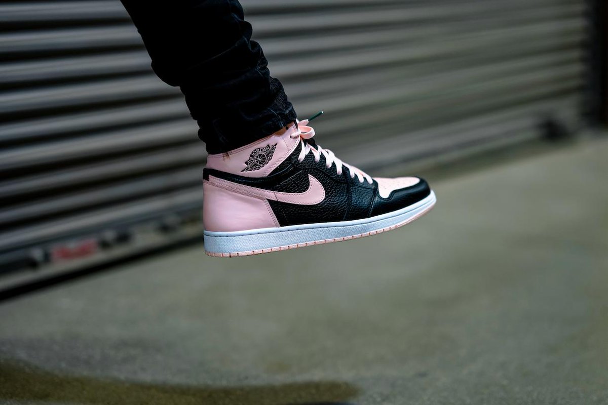 FinishLine's tweet photo. Peep The Details On The @Jumpman23 Retro 1 High OG 'Black &amp; Pink' Before They Drop In The Morning.

Details:  https://t.co/CGBdW8c7kq https://t.co/KIpNjSyls8