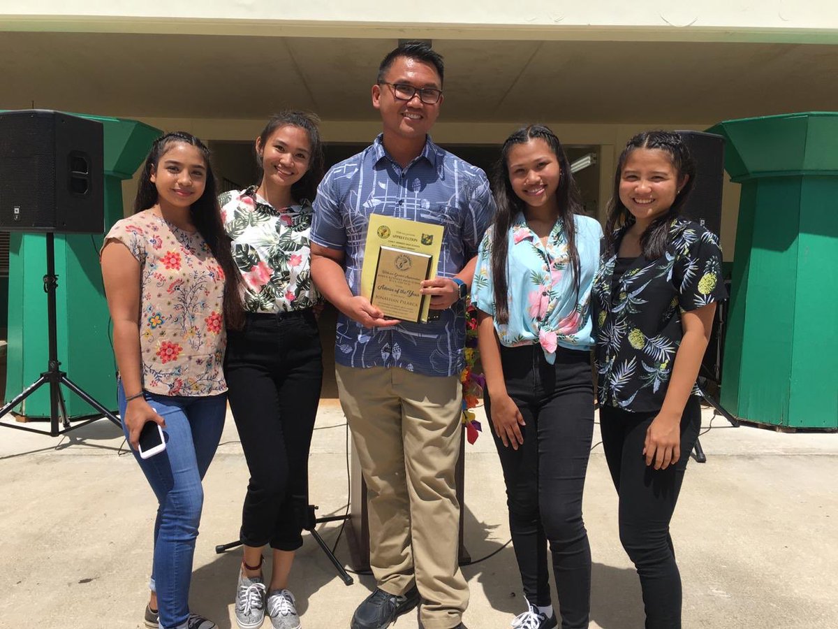 JFKHS_WAY2019's tweet photo. Congratulations to the admin of the year !!! MR.PILARCA 💚💛 always showing great efforts to the students of JFKHS. We appreciate your hard work and dedication https://t.co/3CeT2XfPkv