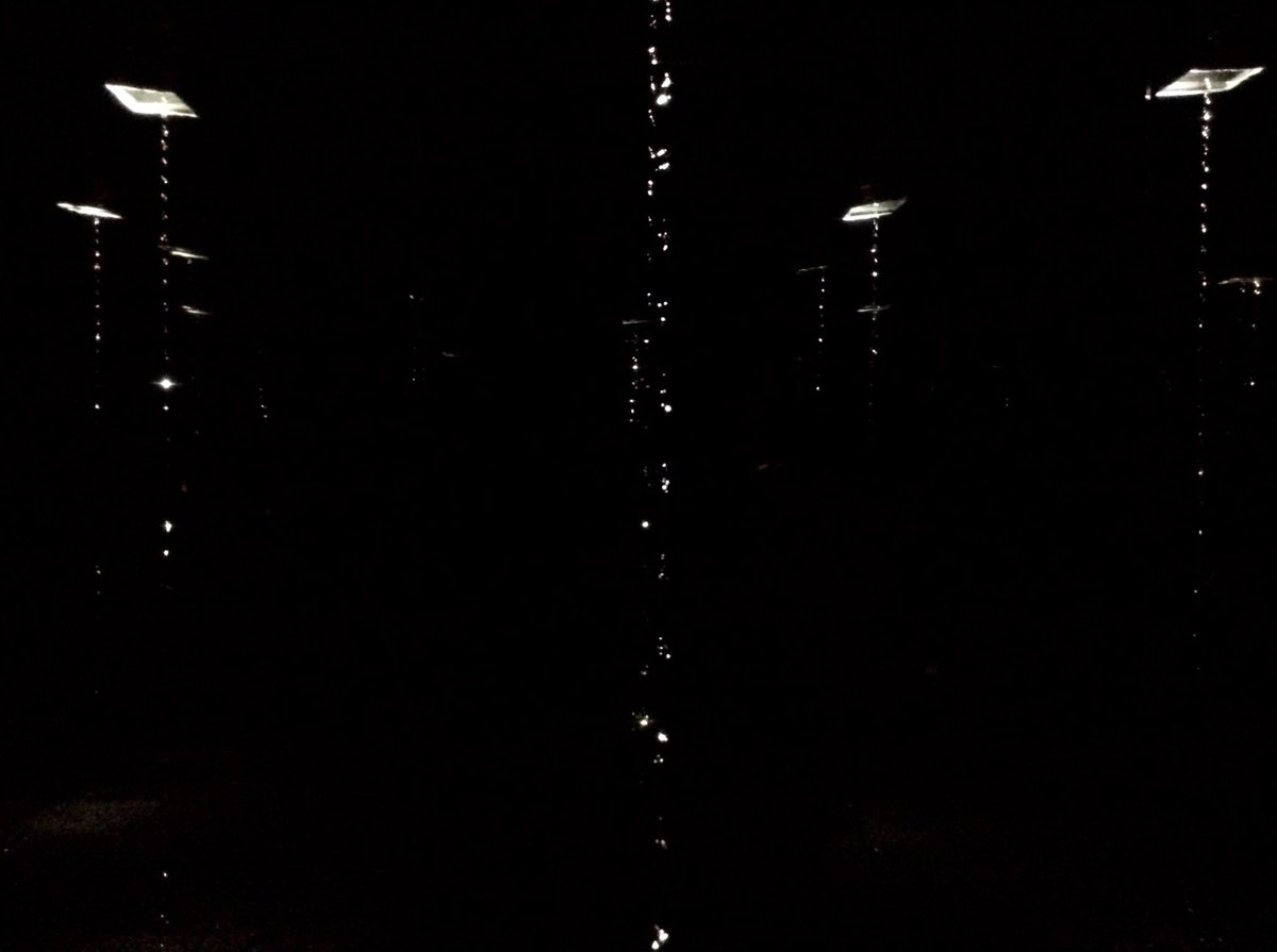 SlowTown_MI's tweet photo. #aqua #leonardo #milano #concadellincoronata @BalichWS @iSaloniofficial 

un tributo all’anima della nostra citta’ che e’ nata come citta’ d’acque e per qualcuno di noi e’ rimasta tale - basta scoperchiare qualche tombinatura ❤️ https://t.co/m2kRWYxj2X