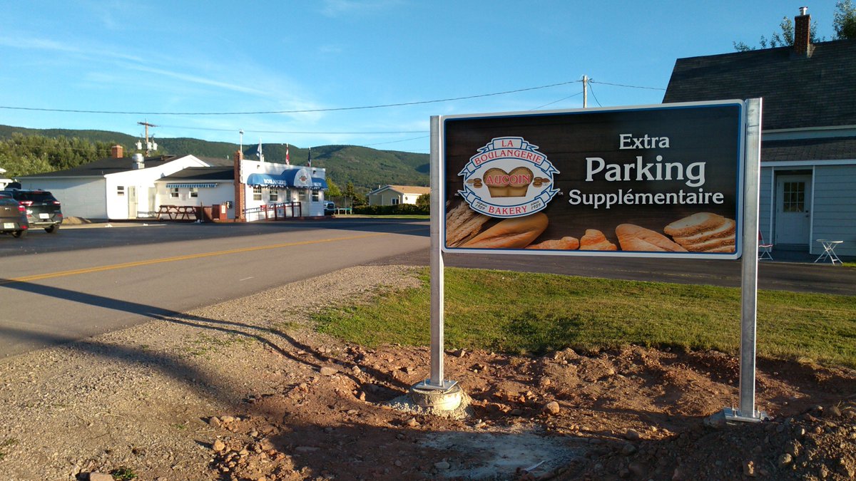 SignUnited's tweet image. Friday shout out to our favourite bakery @AucoinBakery in #Cheticamp NS! 
What do you think of their new sign for their upgraded parking lot?