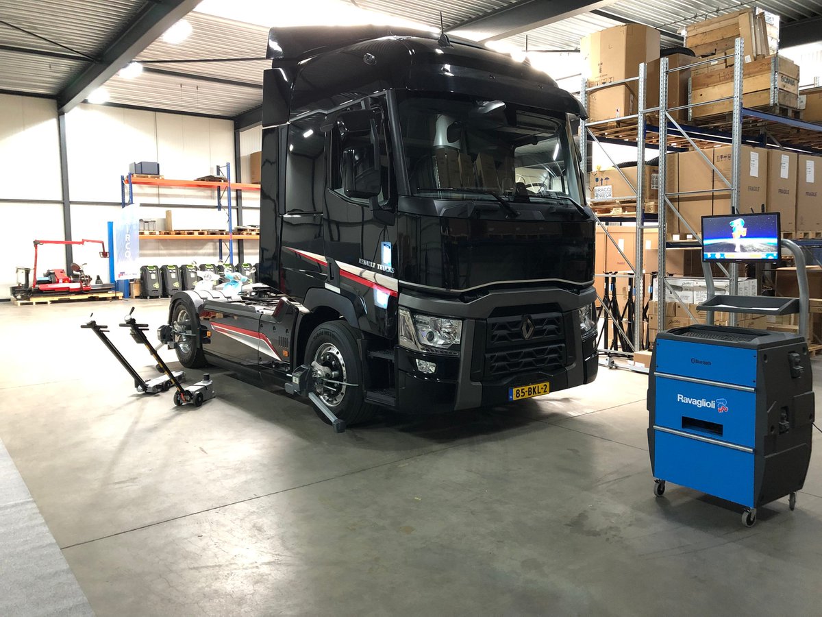 RocarTech's tweet image. Wij zijn er klaar voor! Het Rocar-Tech Equipment Event 2019 is van start!

Komt u de noviteiten zelf bekijken?

Graag zien wij u vandaag, morgen of overmorgen!