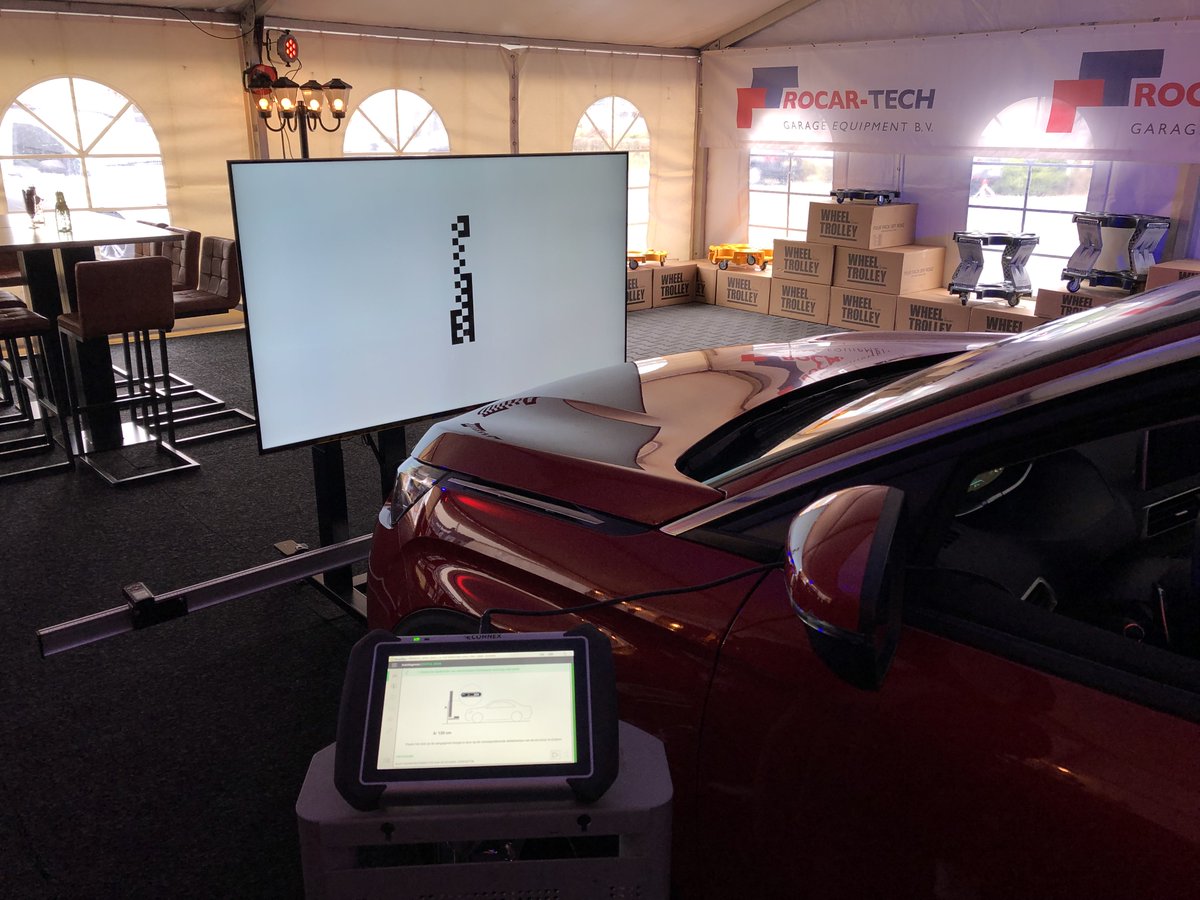 RocarTech's tweet image. Wij zijn er klaar voor! Het Rocar-Tech Equipment Event 2019 is van start!

Komt u de noviteiten zelf bekijken?

Graag zien wij u vandaag, morgen of overmorgen!