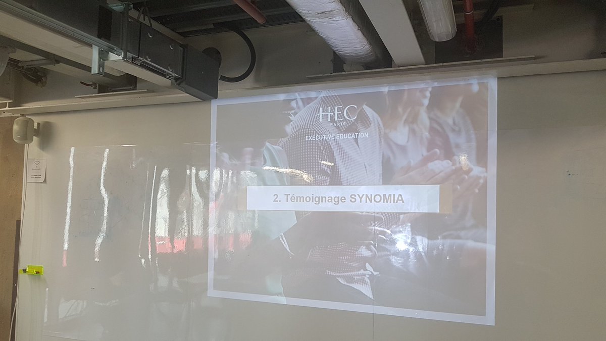 FCazals's tweet photo. .@PhilSynomia CEO @Synomia parle d'intelligence artificielle dans la formation "Créer de la valeur avec les données avec les données de" @HECParisExecEd @StationF devant les administrateurs d'une grande mutuelle https://t.co/XaqlD9tfES