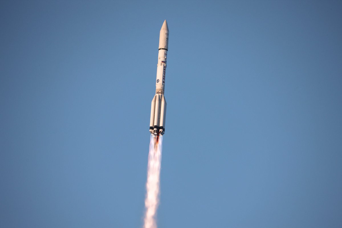 ILSLaunch's tweet photo. ILS opens new era with new launch pricing; ILS President @KirkPysher announces that ILS will now operate under the auspices of @glavkosmosJSC Press release: https://t.co/VDFArOoE29 #ILS #ILSProton #space #launchservices https://t.co/hppQ3TD60p
