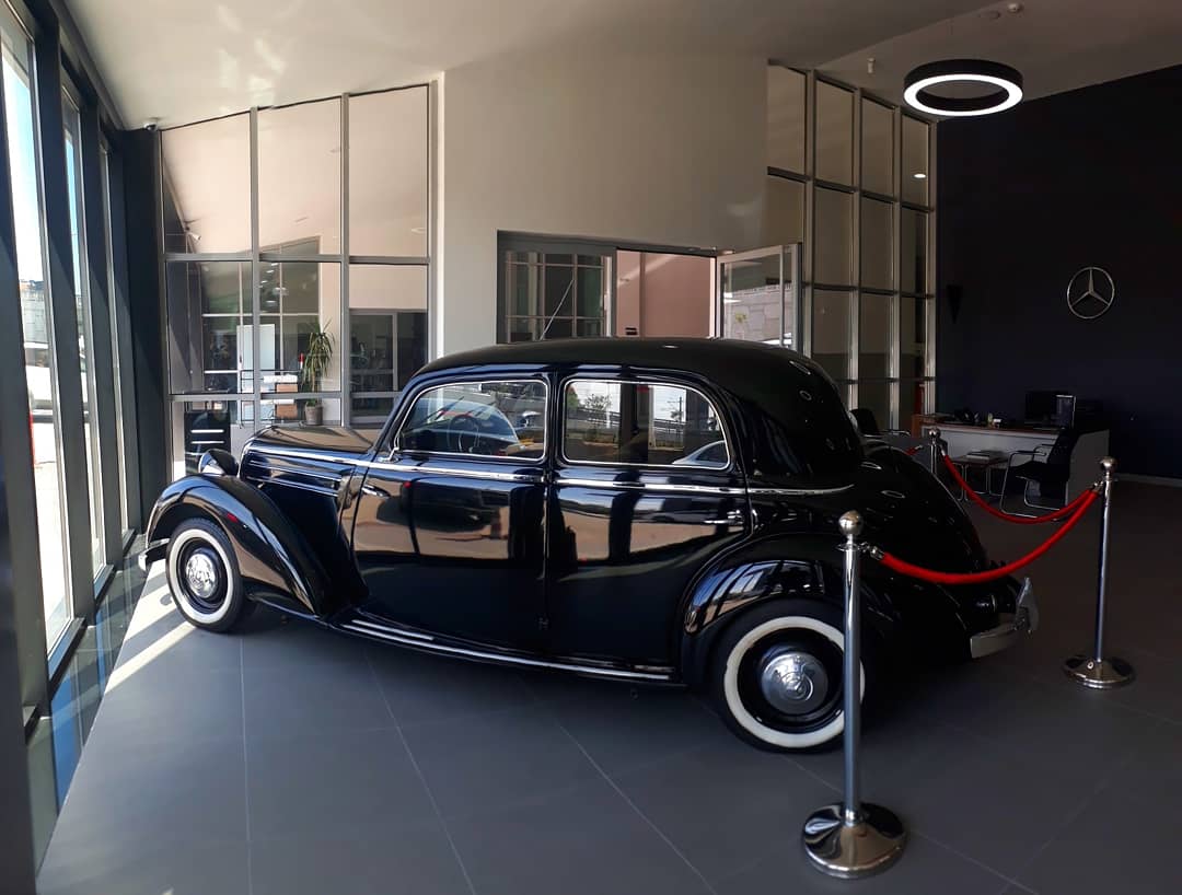 merserantalya's tweet photo. Karşınızda tüm asaletiyle,
Mercedes S 170 💫
#thebestornothing #mercdesbenz #mercedesbenztürkiye #mercedesmuseum #mercedesbenzmuseum #merserotomotiv #merserantalya #mercedes #classiccars #s170 #klasik #classic #mercedesclassic #mbclassic #mbclassiccenter #shesmercedes https://t.co/Ng9qjA15js