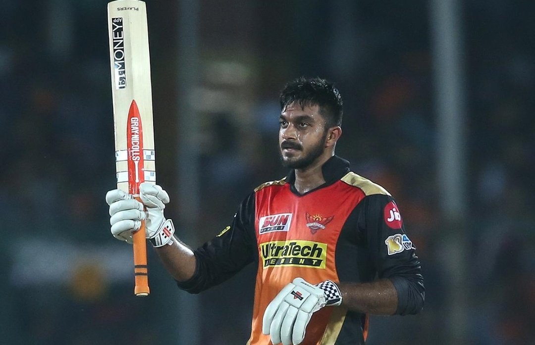 CobraKaaii's tweet photo. @myvoltas Vijay Shankar is the most #AdjustablePlayer in Hyderabad team who can bat, bowl, field & also adjust to every changing condition, just like Voltas Adjustable Inverter AC.
@myvoltas #Contest
Join in
@rawataman1999
@ishan_0804
@_tanishivani
@trilok_chand1 https://t.co/IwtJ7KOrZN