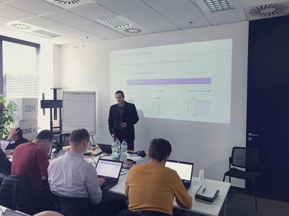 Full room at #IBM Cloud Containers Workshop in #Warsaw with <a href="/fdescolpro/">Franck Descollonges</a>
#K8S #ibmcloud Cloud #IBMCloudPrivate