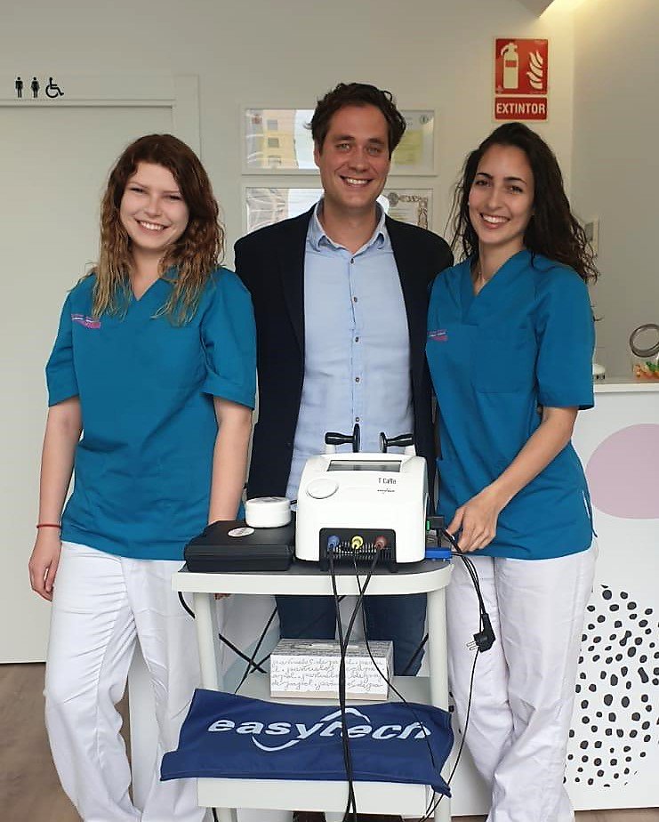 La diatermia de @easytechitalia, ahora también en Clínica Esther Ramos de Valencia. Este centro añade esta nueva opción terapéutica a su oferta de servicios con la incorporación del modelo #TCareCompact con <a href="/IsmaelEnraf/">IsmaelEnraf</a>
