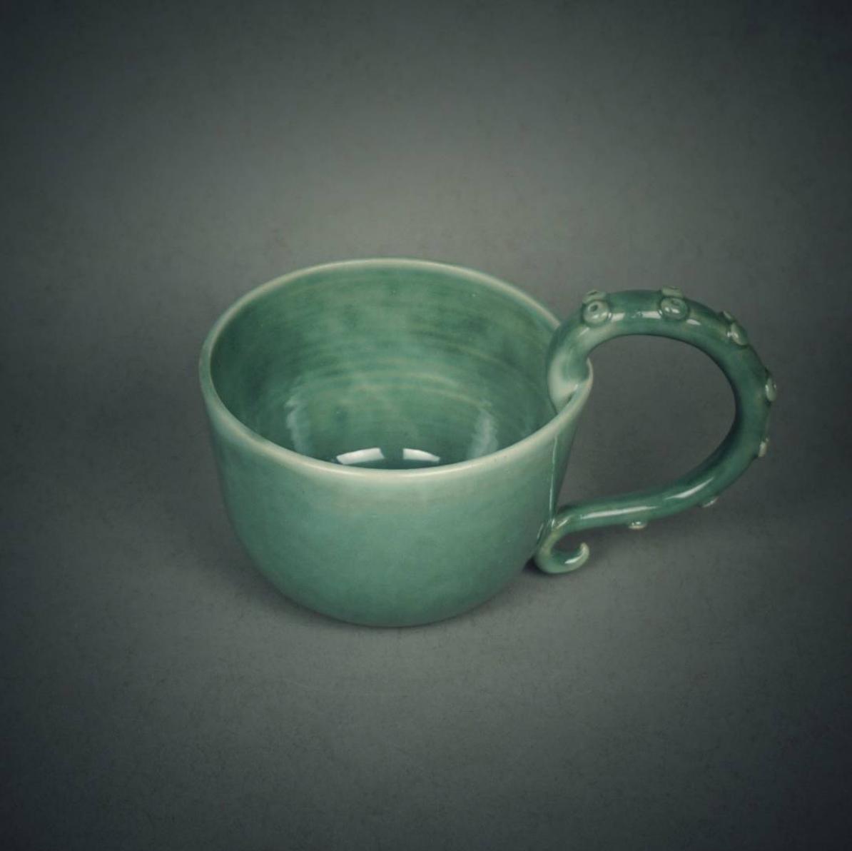 episode 62 with <a href="/juliaskott/">Julia Skott</a> is in your podcast feed. Learn how Julia came to love ceramics &amp; why she still has trouble referring to herself as an artist, despite creating awesome things - Kim