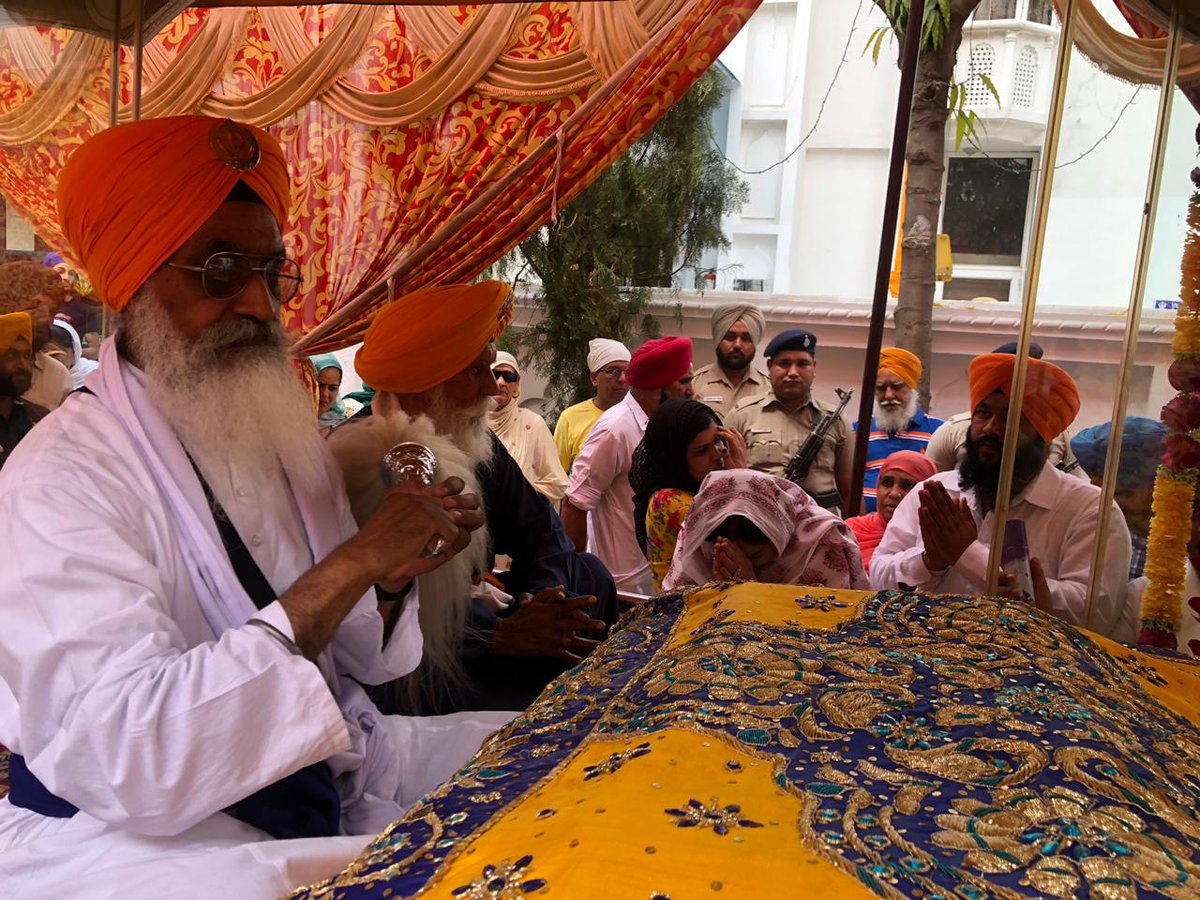 #WaheguruJiKaKhalsa #WaheguruJiKiFateh
It's blissful and rejuvenating during the #Vaisakhi #NagarKirtan at #Gurudwara Sri Guru Singh Sabha at sector 29, #Chandigarh. Blessed to be a part of #Khalsa Panth's festivities.  🙏🏻