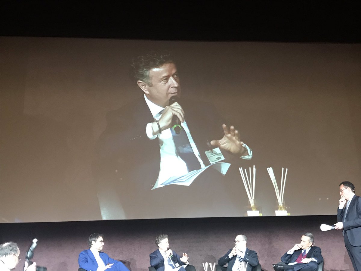 Il doppio ruolo delle cooperative, che valorizzano i prodotti e il territorio da cui provengono. Occorre però più organizzazione e aggregazione per poter vincere le sfide globali. <a href="/MercuriGiorgio/">Giorgio Mercuri</a> al MAT Milano Agrifood&amp;Travel Global Summit <a href="/classcnbc/">Class CNBC</a> <a href="/ilGamberoRosso/">Gambero Rosso</a>