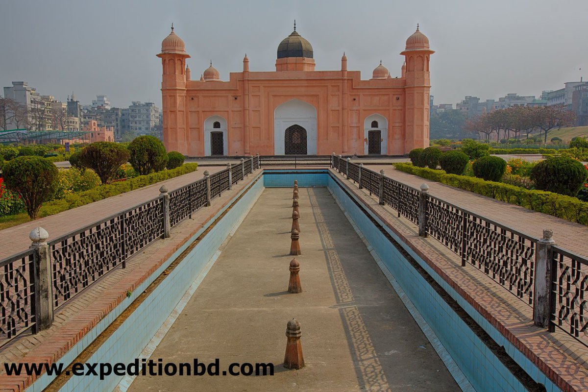 valeriehacker's tweet image. Bangladesh is the land of many rivers once globally famous for its prosperity of wealth Paharpur (World heritage single largest Buddhist vihara) Mahathangarh (Ancient glorious city of 3rd century BC) Puthia –city of Temples –Jagannat, bit.ly/2hq1KFD 
#heritagesitestravel