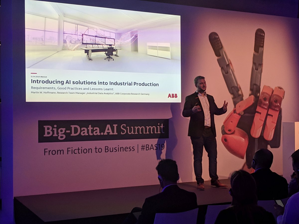 abbdeutschland's tweet photo. #ABB-Experte Martin Hoffmann erklärt auf dem #BAS19 von @Bitkom und @hubconf die speziellen Anforderungen der Industrie an #KI. #Digitalisierung #AI #hubberlin https://t.co/hIqC3nT9ch