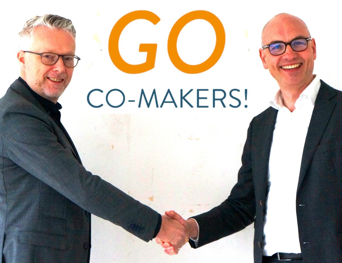 CoMakersNL's tweet photo. Wij bundelen onze ervaring en kennis van digitalisering binnen  Lokale overheid en Zorg.
Door verspilling te minimaliseren en innovatie te bevorderen maken we ruimte voor wat er toe doet.

Graag gaan we met je in gesprek over wat we kunnen betekenen: https://t.co/Y8goPN2YY1 https://t.co/PQOVGEPE1l