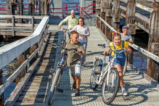 Vaar mee met de Zeeuwse pontjes! vvvzld.nl/2DdWzAd #fietsen #zeeland #varen #fanvanzeeland #eilandhoppen