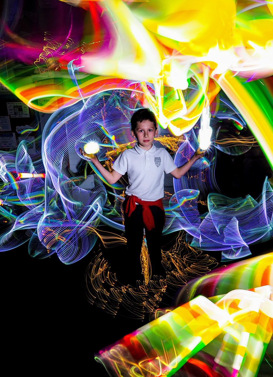 Malpas_Park's tweet photo. WOW!!! What a brilliant experience! Year 5 explored creating their own ‘light paintings’ and here are some of the results. Thank you so much @malarkyarts @Arts_Wales_ @dysgu #confidentcreativelearners #creativehabitsofmind #collaboration https://t.co/9HTx8MUnQ2