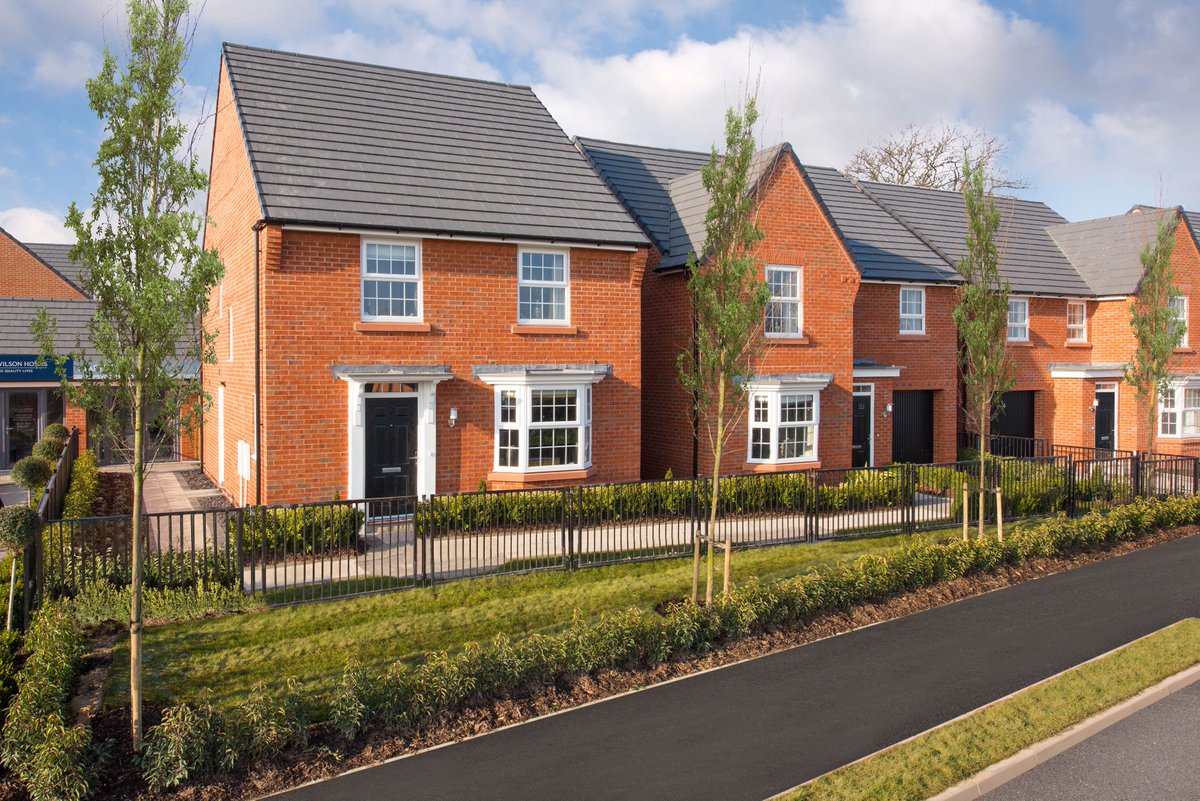 property4media's tweet photo. Housebuilder Celebrates a Decade of Five Star Customer Satisfaction in Merseyside https://t.co/rnpgImKwnx #DavidWilsonHomes @DavidWilsonHome  #Property #Housebuilder https://t.co/fTXk2V6FII