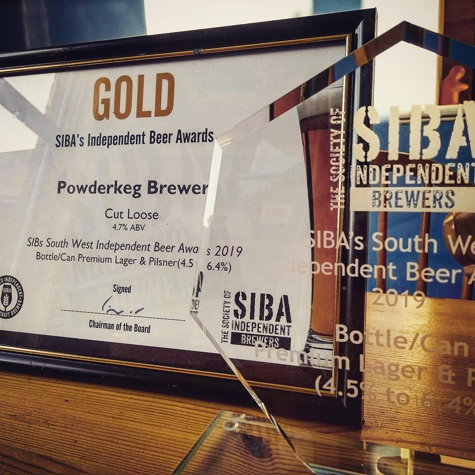 PowderkegBeer's tweet photo. Cut Loose happy pils wins Gold at the SIBA South West Beer Awards yesterday! 2nd time winning best premium lager in 4 years, so we're super chuffed #CutLoose #craftbeer #keg #devon #glutenfree #vegan #winner #brewerylife #brewedinDevon #madeindevon #DevonBeer #Devondrinks https://t.co/MggywNYkLF