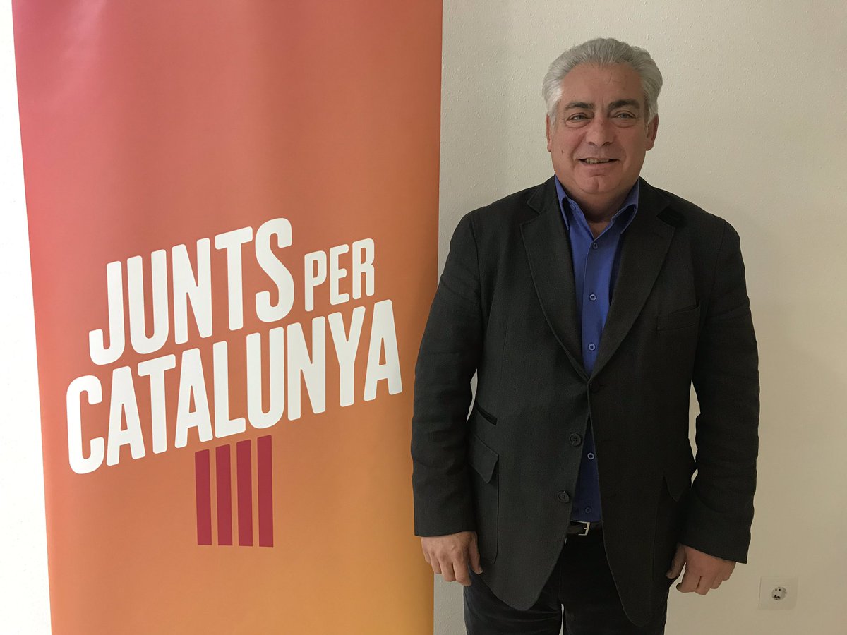 PD_Bages's tweet photo. 👏🏻 El Josep Tarín serà el candidat de @JuntsXCat a #Talamanca! Sort i encerts!  #Bages30 #municipals2019 #JuntsxTalamanca 👏🏻 https://t.co/9vFzyNgFbL