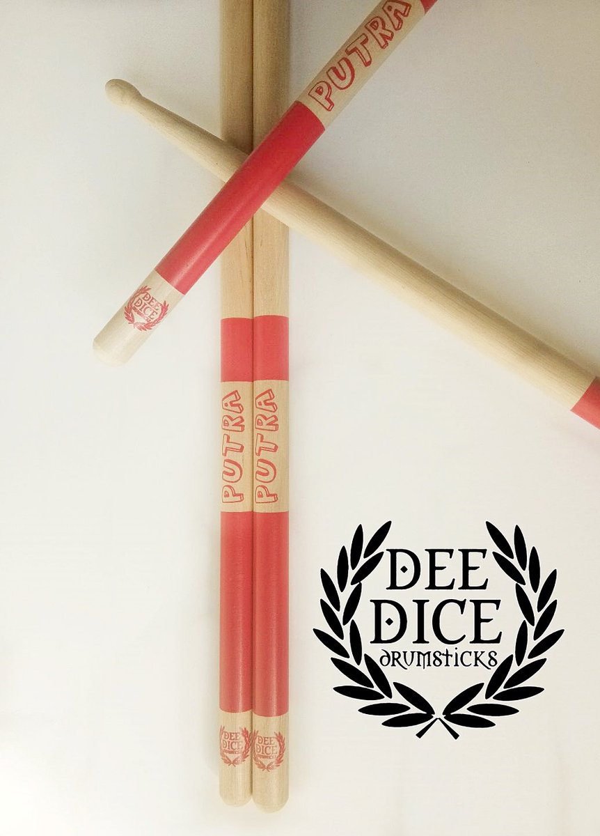 DeeDiceDrumsticks tweet media