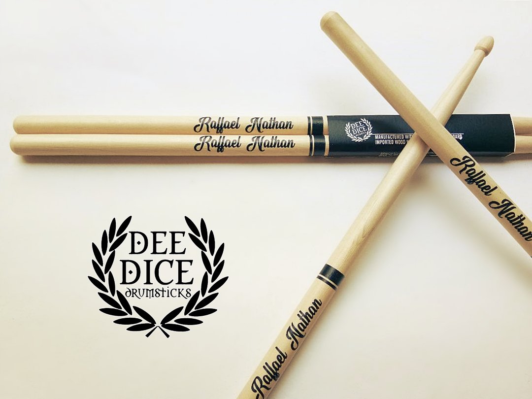 DeeDiceDrumsticks tweet media