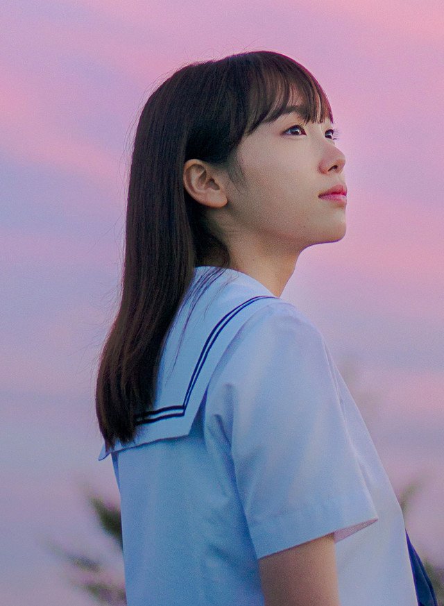 eiga_natalie's tweet photo. 横浜流星×飯豊まりえ「いなくなれ、群青」制服姿の場��カット公開（コメントあり）
https://t.co/uVYltf62ql

 #横浜流星 #飯豊まりえ #いなくなれ群青 https://t.co/gBRCTqF7lH