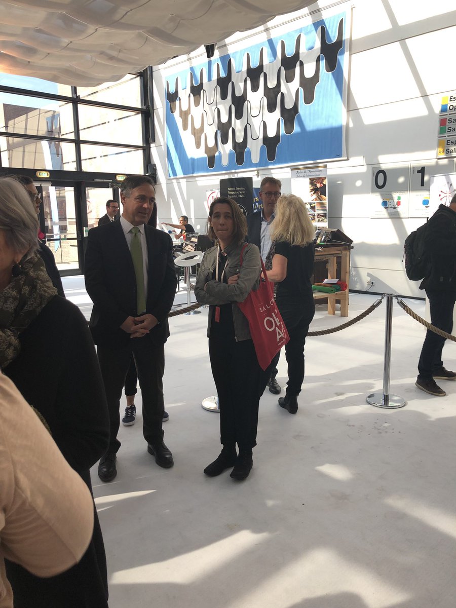 Shadow_Conseil's tweet photo. Ouverture #obart à @villedemontpellier en présence  de de @PhilippeHuppe et Aude Tahon @ateliersdart #artisanat #art #metiersdart #atelierdartdefrance https://t.co/fD0llb7ddM