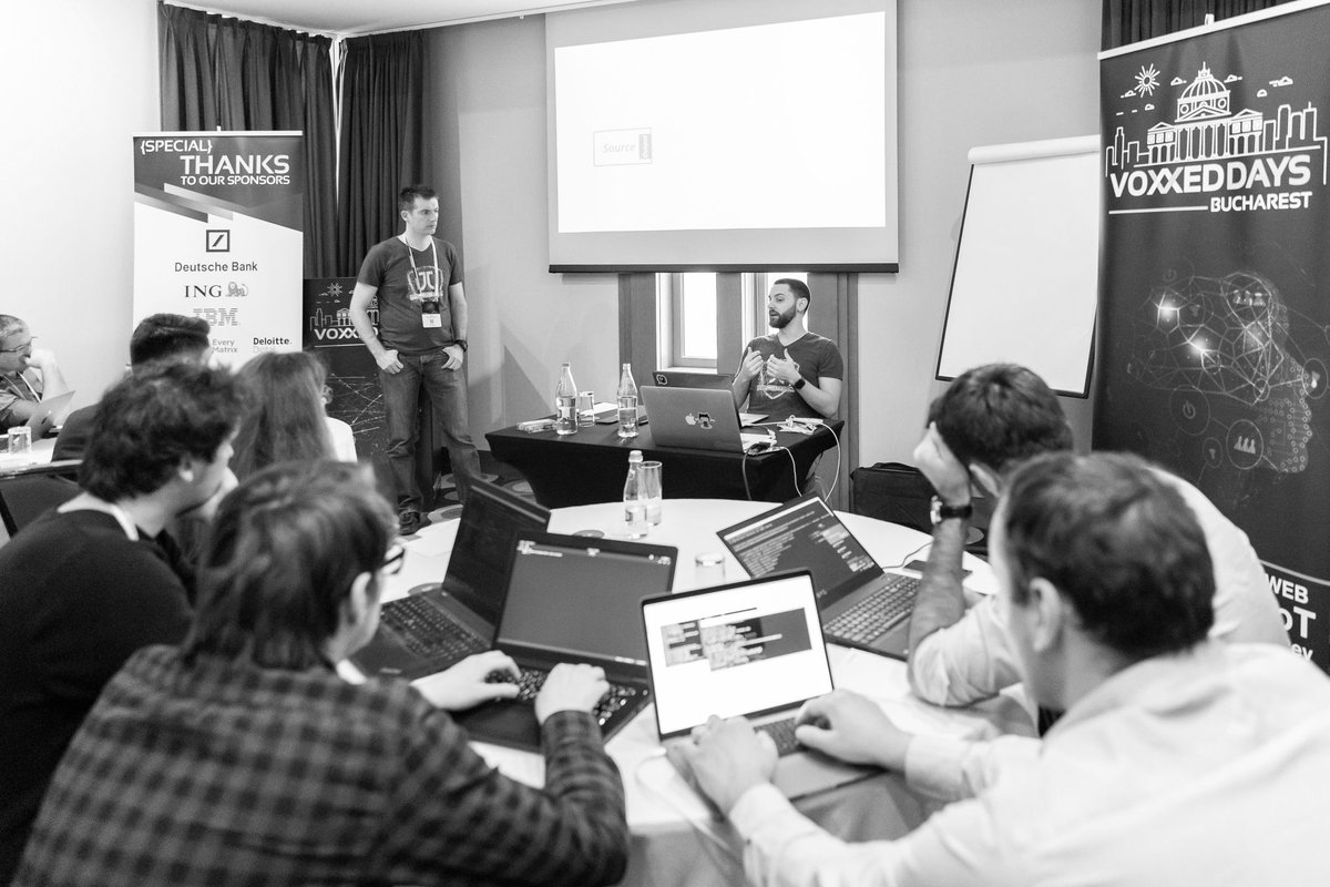 Your clients have to install yet another app to see your web listed products? Give them a smoother experience with a progressive web app! Join <a href="/raduenuca/">Radu Enuca</a> for a full-day workshop at <a href="/VoxxedFrontend/">Voxxed Days Frontend</a> and learn how to leverage the web to create apps! buff.ly/2FZJQSm