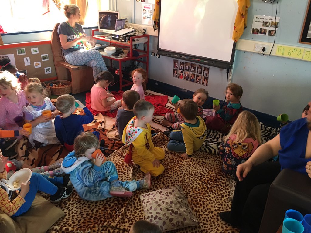 LittleJacksN's tweet photo. Today we are enjoying a pyjama and movie day, with hot chocolate and popcorn! Well deserved after a fantastic half term! #eastertreats https://t.co/xRKinX9ARn