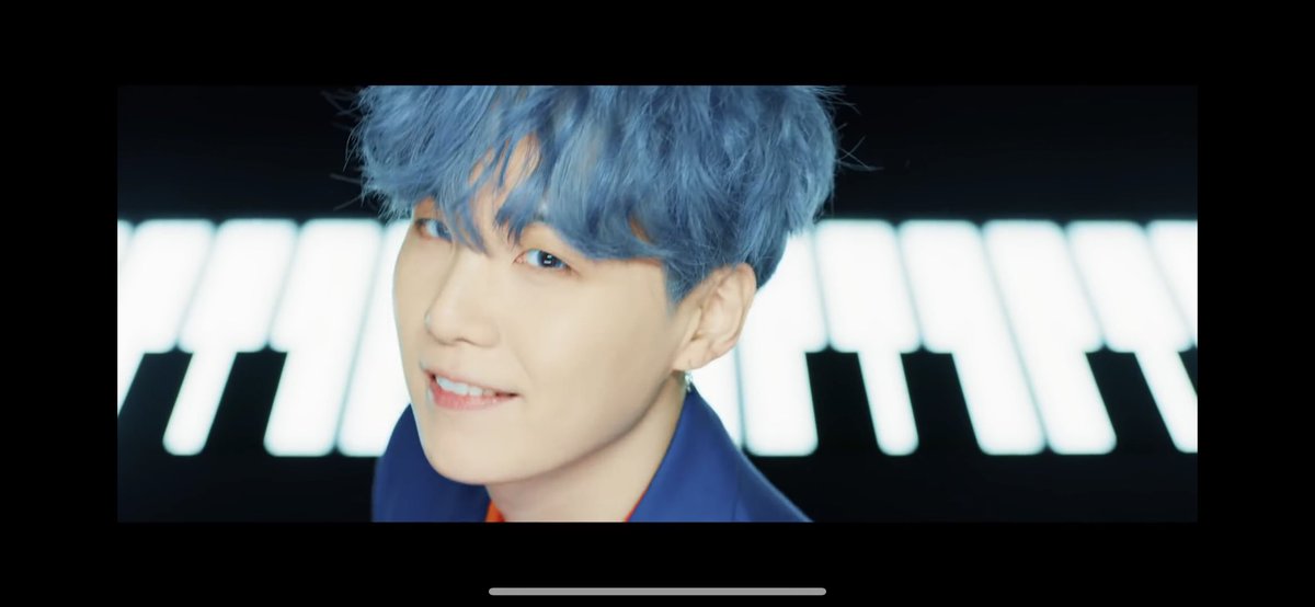 슈가러시 tweet media
