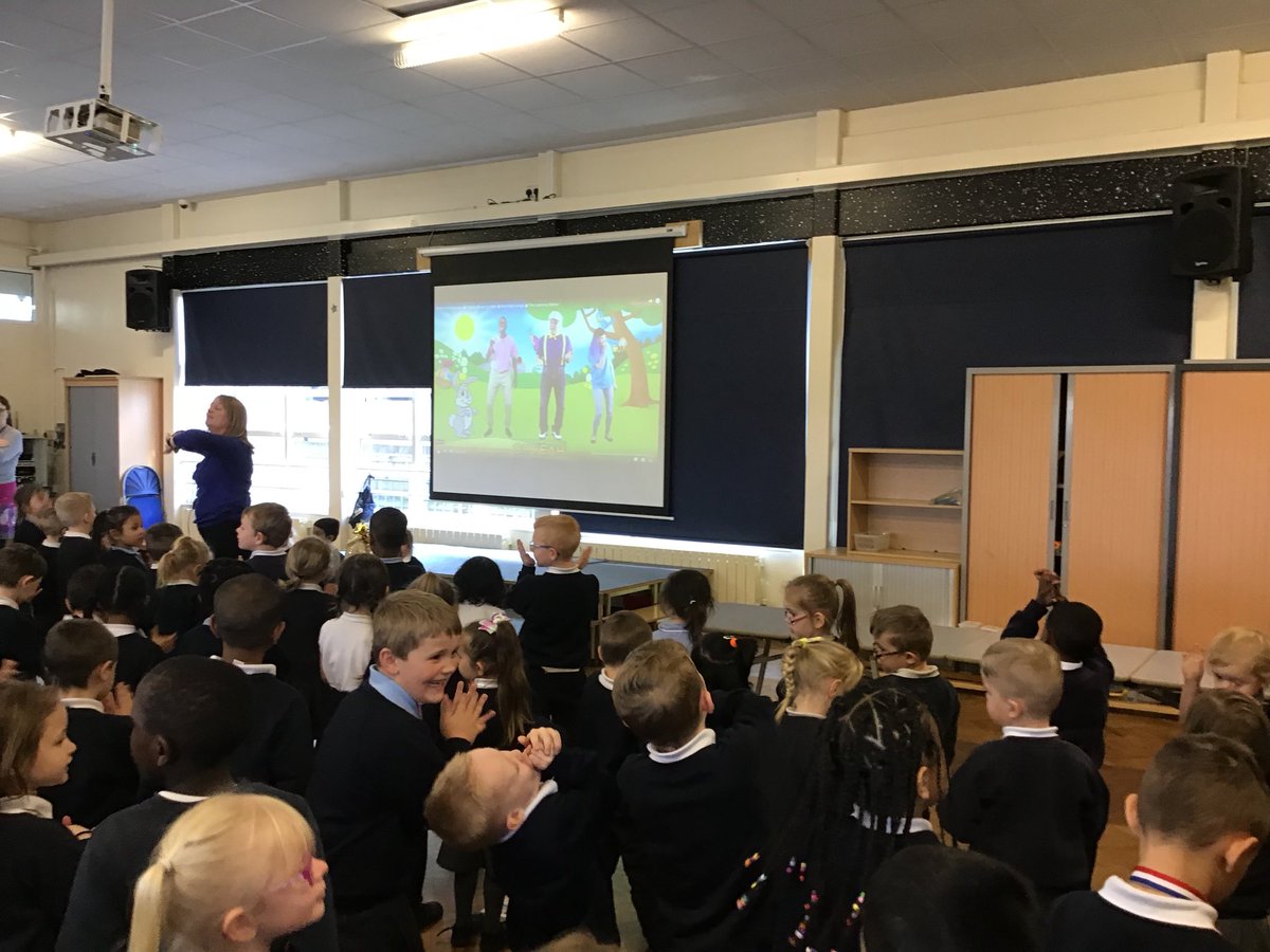 Y2Bellfieldi's tweet photo. During our attendance assembly we danced to an Easter song and yes teachers had to join in! https://t.co/OoZTt7eEA0