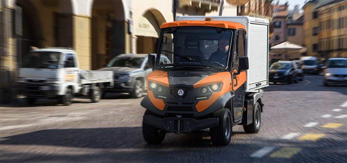 Silent, compact and easy to move around, #Alkè #electricboxvan with #rollershutters has a wide load volume and is ideal for use by #touristvillages, #resorts, #hospitals, #clinics and #catering services. Discover more here: alke.com/electric-box-v…