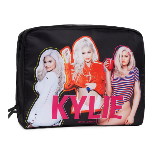 media_px's tweet photo. #KylieJenner Cosmetics Birthday #makeup Bag - https://t.co/ov6eiffQTs

#cosmetics #makeup #beautyblogger #womaninbiz #womanshour #makeupartist #UK #USA #Germany #Ireland #France #Netherlands #Belgium #Spain #Portugal #UKSmallBiz 

https://t.co/8szzzclgTj https://t.co/wY6P2ba0gS