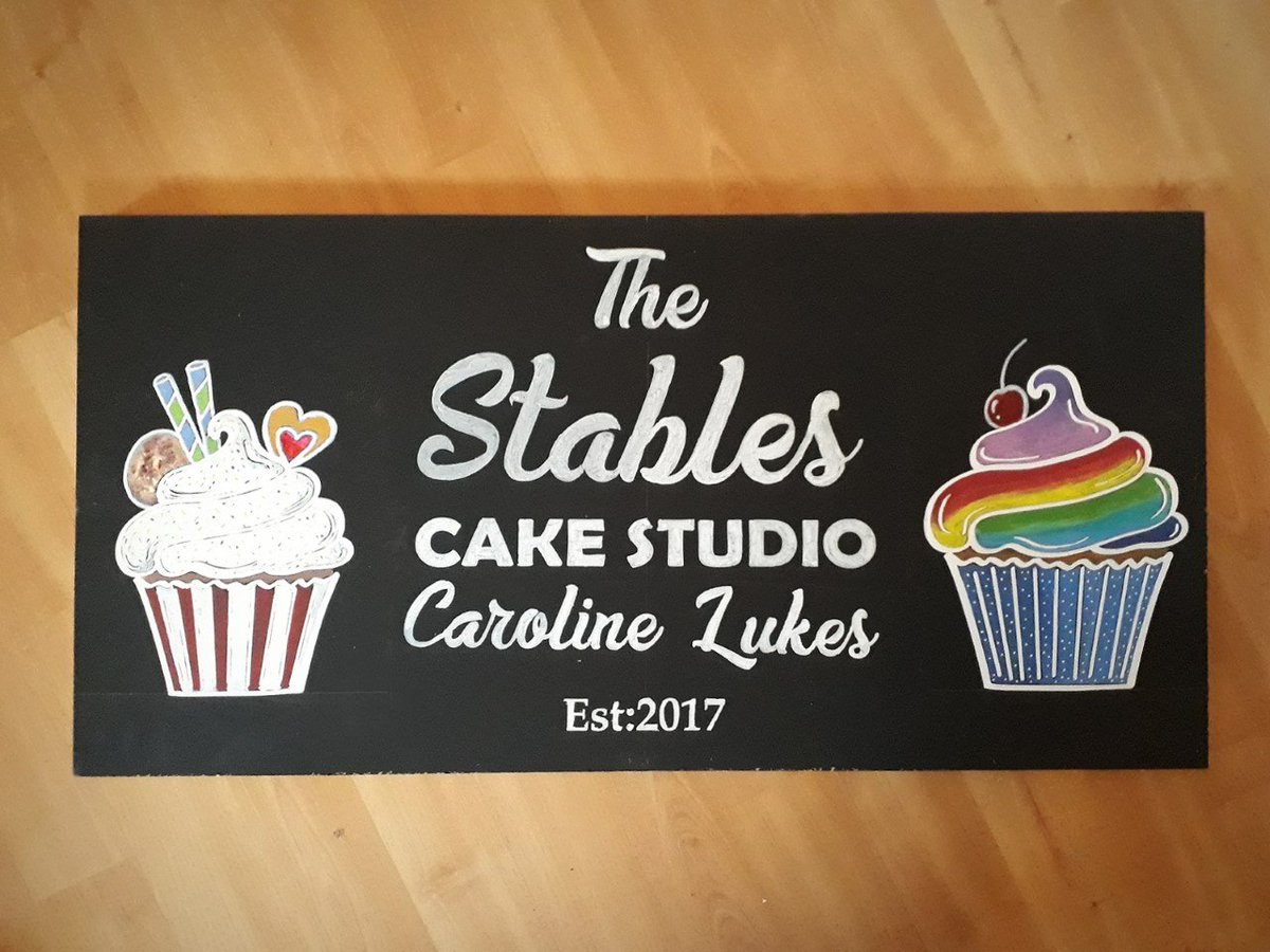 McComisky's tweet photo. Vinyl lettering with a card background, so many uses for @portagegraphics applications. #vinyl #signwork @CazLukes https://t.co/Brn4LHRiGe