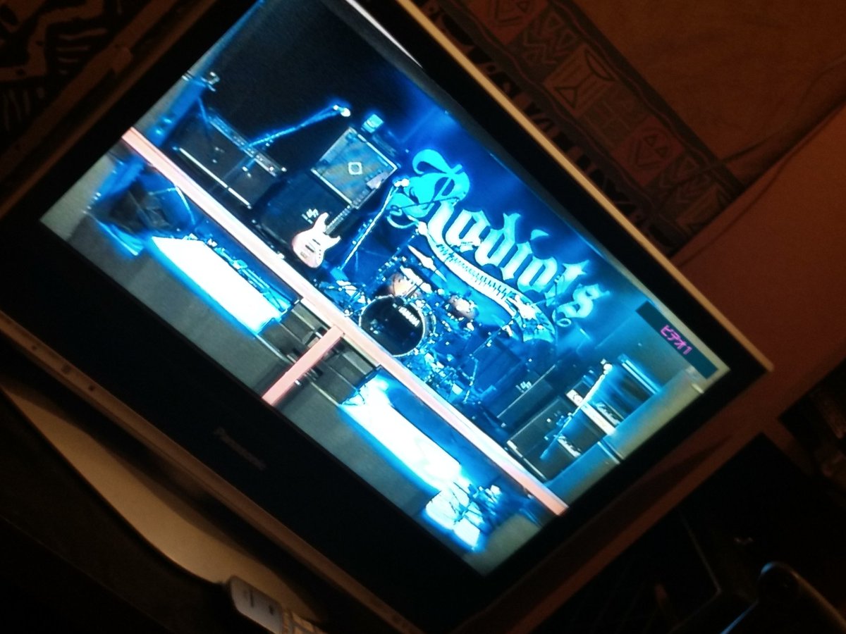 MasaruNemoto's tweet photo. このあと19:00試合開始🔥
ホームラン狙いのトップバッター、最悪振り逃げでも👍

#ZAP!ZAP!ZAP!TOUR2019 #Radiots #OWEAK #rhyrhyrhythm #LIVEHOUSEFORME #青森 #本八戸 #八色 #petpartybaby #funkygodhead https://t.co/J3zV6zp9az