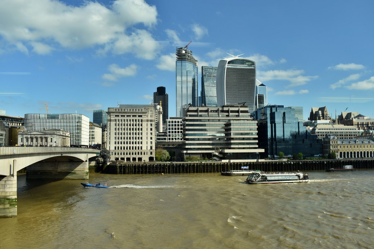 emerchantpay's tweet photo. Exciting times for our team in London, who have just moved into a stunning new office in the centre of town! Check out our FB album for the best pics: https://t.co/yHwPDEdYk0 https://t.co/wSkh7N0dIf