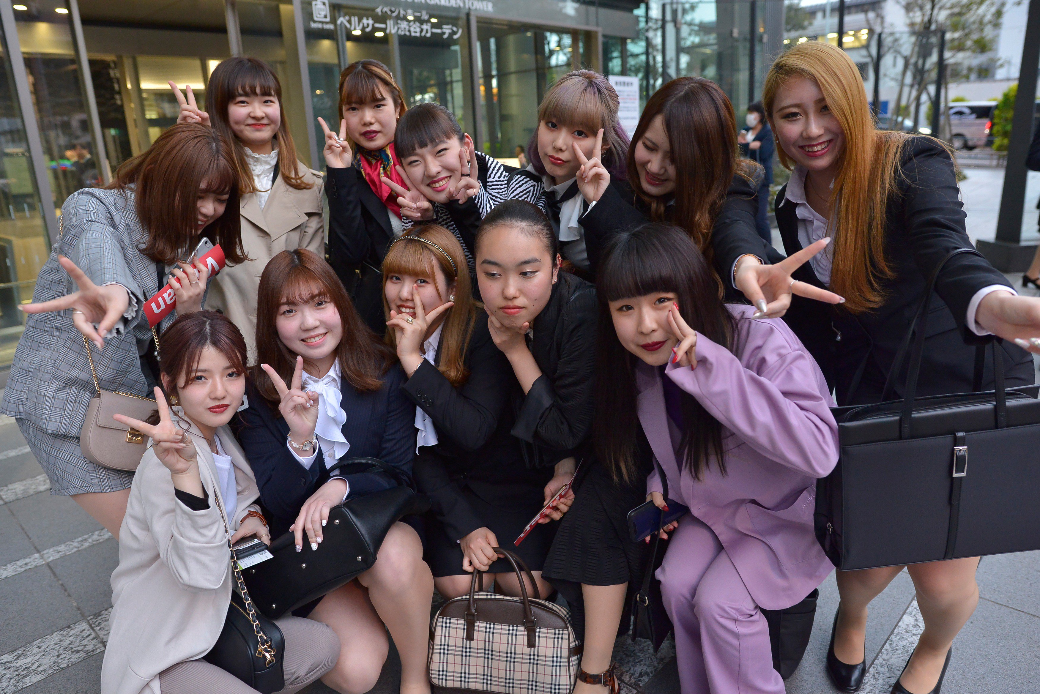 Twitter 上的 ヴィーナスアカデミー 入学式snap 4月8日に行われた バンタン グループ 東京校の入学式 全国から集まった 新入生を少しだけご紹介 Vantan 入学式 ヴィーナスアカデミー T Co Hpsyru2c7u Twitter
