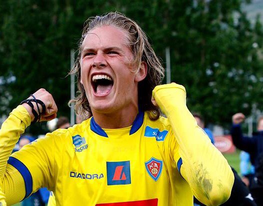 Óskum þessum grjótharða KA-manni til hamingju með afmælið. Hlökkum til að fá þig heim í sumar. #LifiFyrirKA