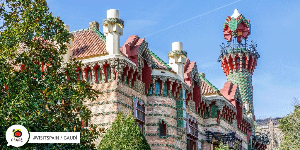 SpanjeNederland's tweet photo. Gaudí ➡️ Ze zeggen dat hij een van de meest wonderbaarlijke experts in zijn discipline was. 
#Spanje #VisitSpain #SpainArt #Gaudí https://t.co/Y19Tvq1c8b