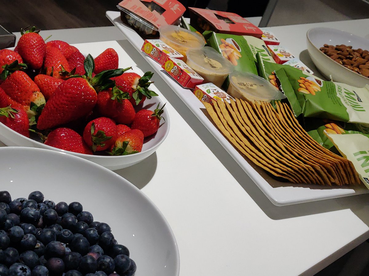 PwCIreland's tweet image. Our #PwCCork office started National Workplace Well-being day the right way with a delicious selection of healthy fruits, yogurts, nuts and other healthy treats #WorkWell19