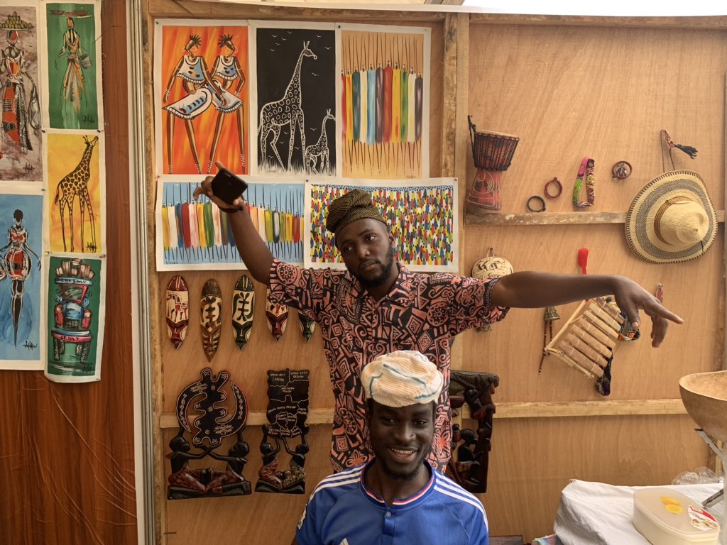 Refresh_vannah's tweet photo. Pass through our stand today at the University of Ghana Business School #destinationlegon19 @thePOE_T @TrulyAgbeko @Okyeamekwame @UNWTO https://t.co/pxFUL4ABu0