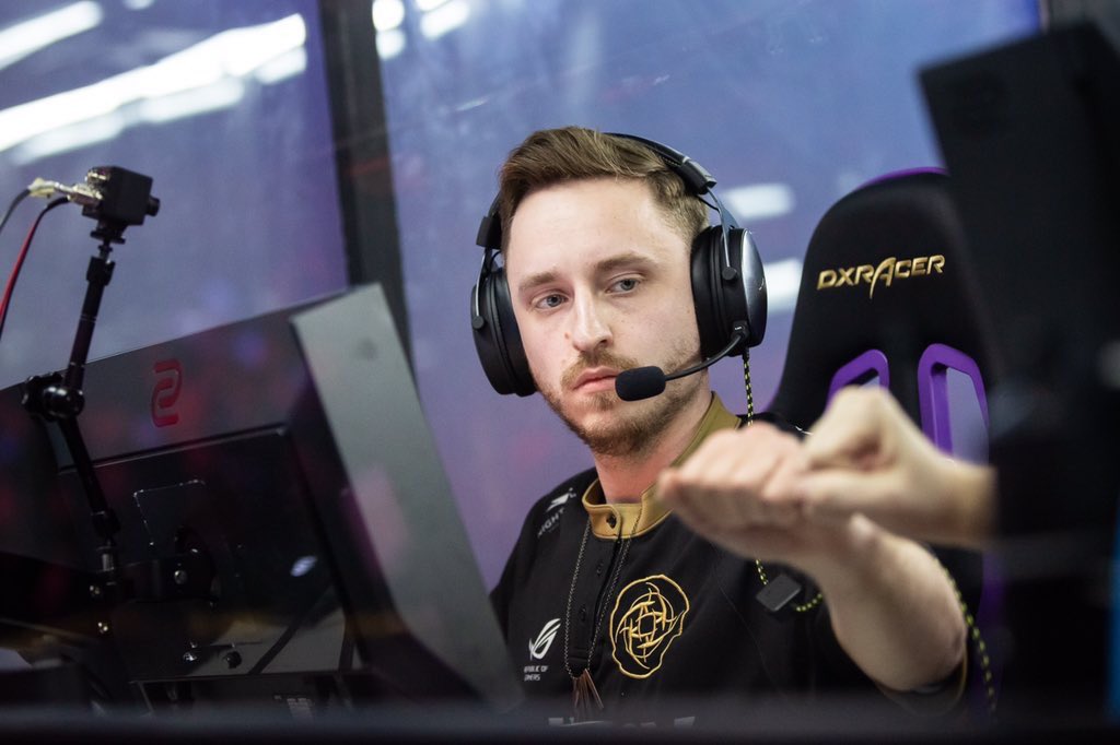 Christopher Alesund (@get_right) on Twitter photo 